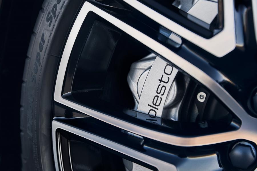 Колеса Volvo V60 Polestar 2017 года  (WW) (фото 4 из 45)